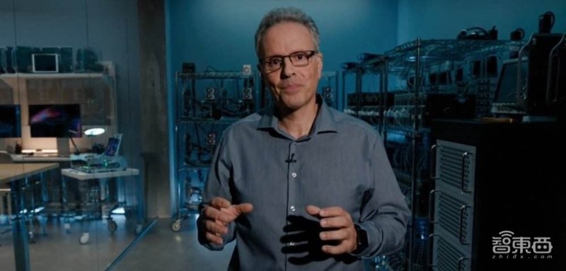 约翰尼·斯劳吉(Johny Srouji) 约翰尼·斯劳吉(Johny Srouji)