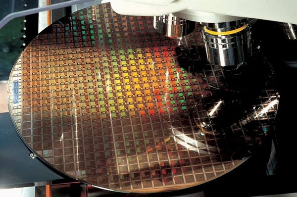 芯片需求高涨 推动晶圆厂产能扩张