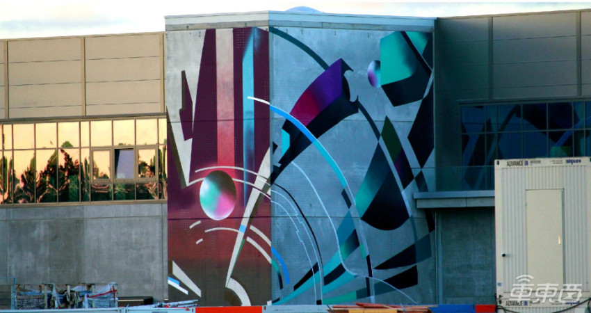 特斯拉德国柏林工厂外墙涂鸦 特斯拉德国柏林工厂外墙涂鸦