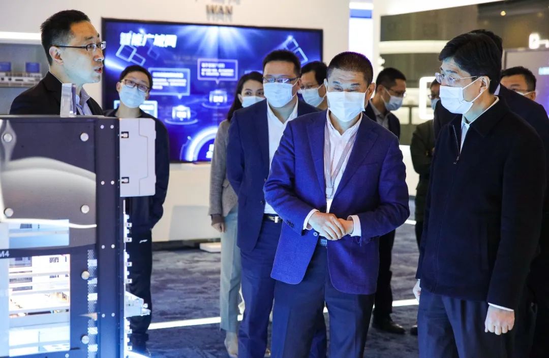 浙江省经济和信息化厅考察团参观新华三集团杭州总部体验中心 浙江省经济和信息化厅考察团参观新华三集团杭州总部体验中心