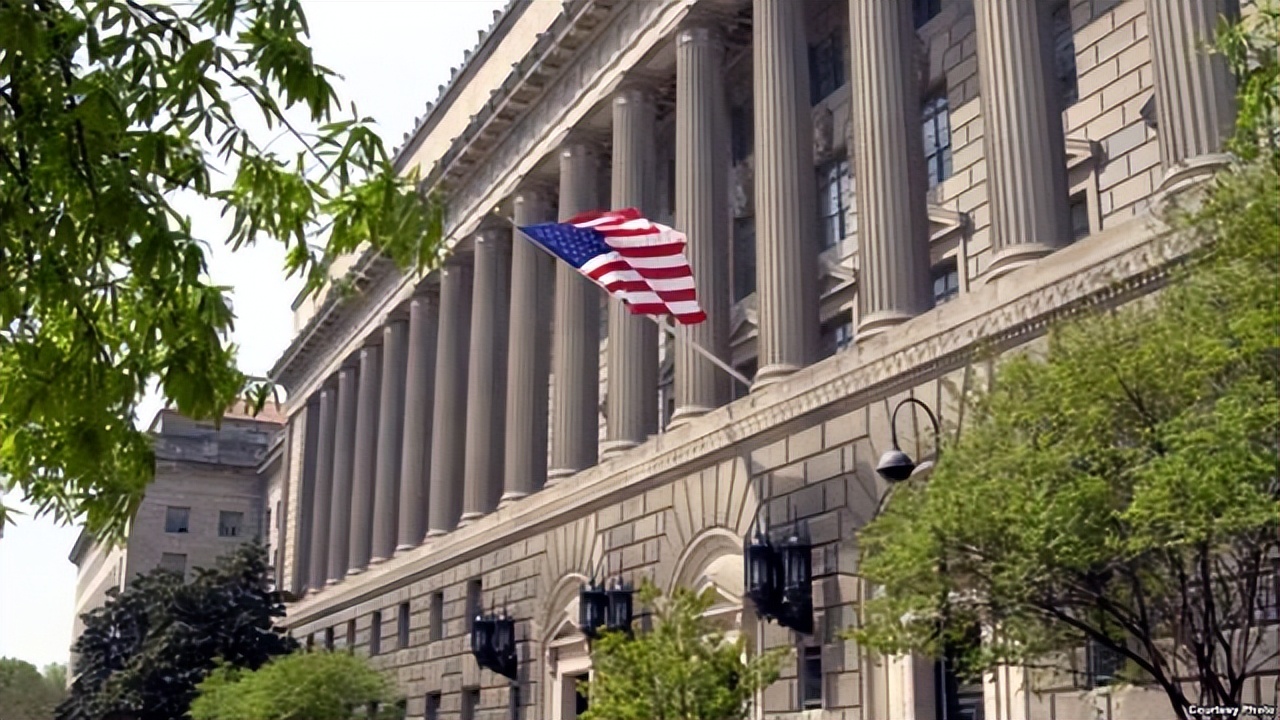 资金缺口37亿美元!美国更换华为中兴设备计划岌岌可危