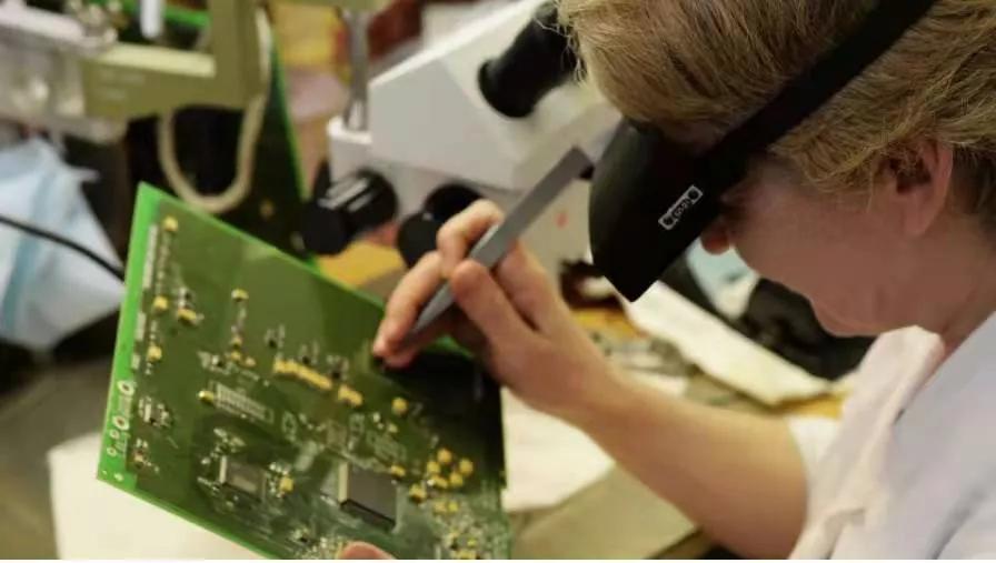 乌德穆尔特共和国开始生产移动通信系统,欲与华为和爱立信竞争