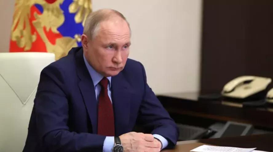 俄总统普京敦促重启端到端技术开发