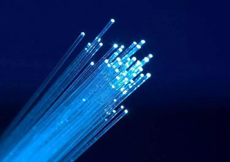 巴基斯坦将建设一条新的用于智能交通的超低延迟长距离光纤网