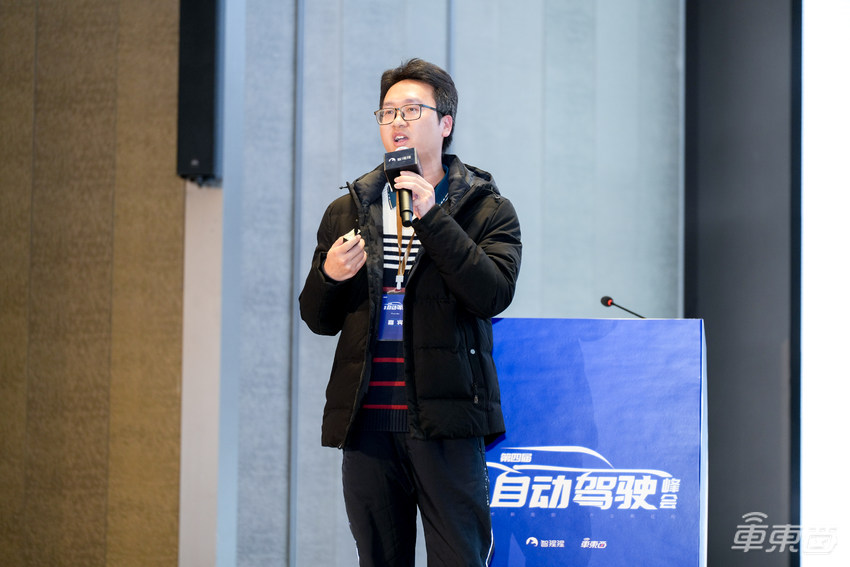 端到端智驾燃爆中关村!2025首场自动驾驶峰会圆满落幕,清华李升波教授、理想智驾一号位给出研判