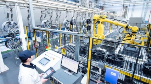 工业物联网系统助力打造5G灯塔工厂提质增效