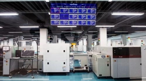 华峰瑞享智能制造，高效实现智能面板模组品质稳定性管控