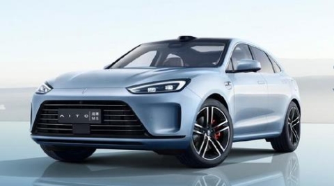 问界M5智驾版首搭华为ADS 2.0！余承东又出金句：重新定义1000万以内最好的豪华SUV