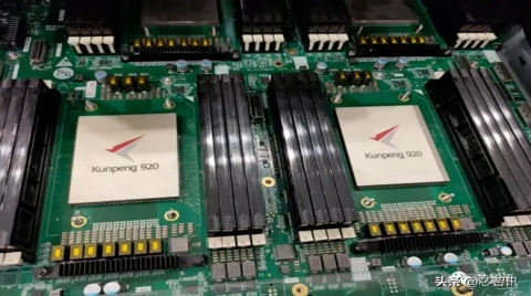 中国电信20万台服务器集采落地 国产芯片占比27%