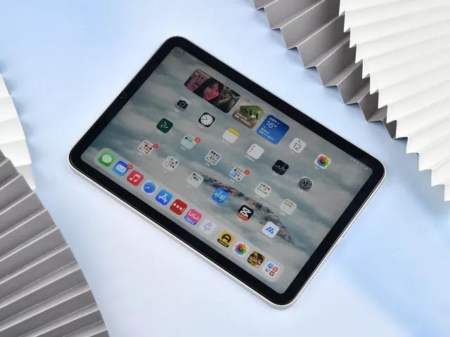 曝苹果正开发15寸iPad:可运行Mac应用 曝苹果正开发15寸iPad:可运行Mac应用