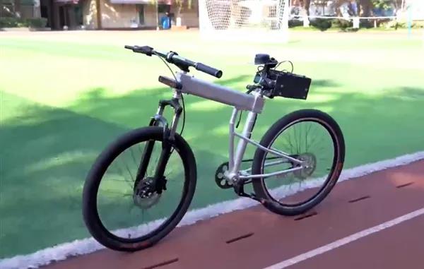 杭州高三学生造出无人驾驶自行车