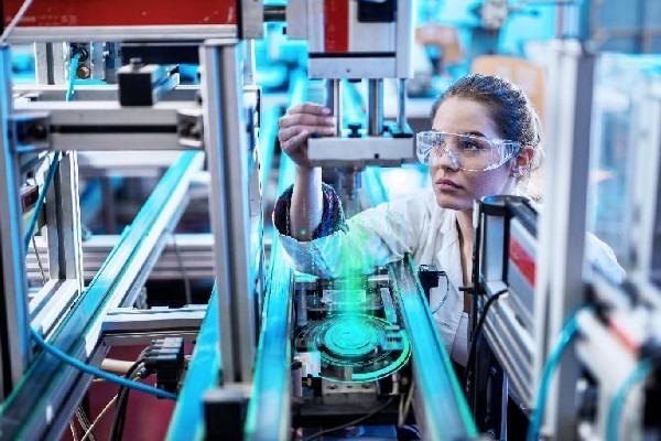 诞生十年,工业互联网迎来拐点 诞生十年,工业互联网迎来拐点