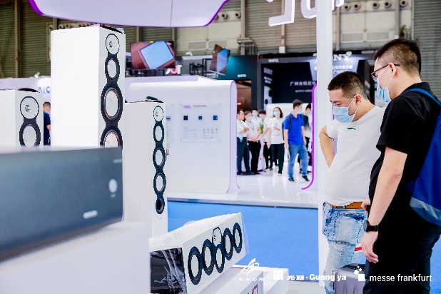 办公与停车 生态联动 协同发展 办公与停车 生态联动 协同发展